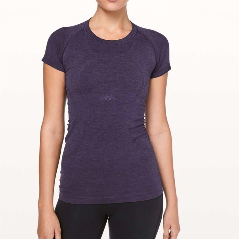USED Lululemon Swiftly Tech Short Sleeve Crew
Dark Court Purple / Black.EXC COND